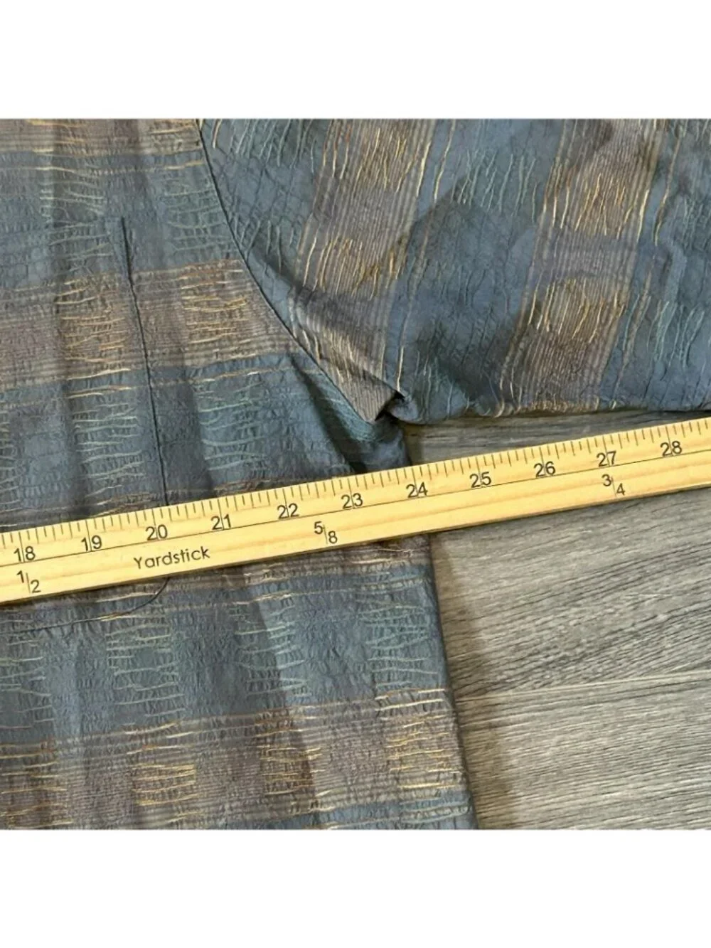 Tommy Bahama Shirt Mens M Blue Silk Textured Check Hawaiian Button Up Camp Aloha